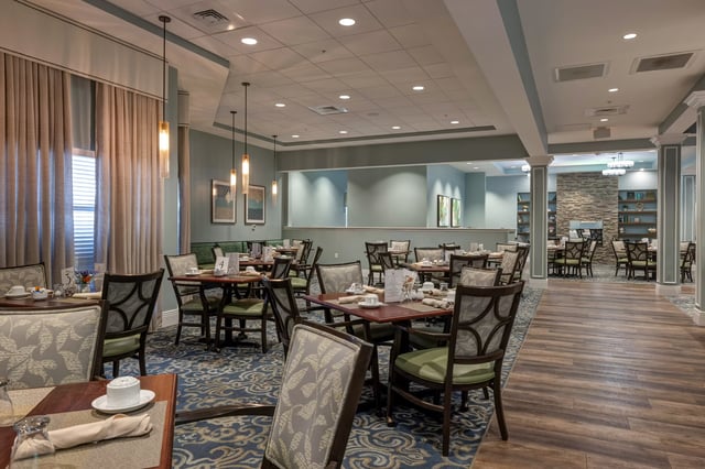 Dining-Apr-11-2025-01-43-49-6486-PM